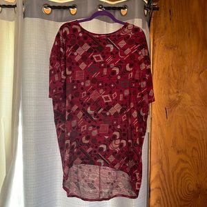 Lularoe patterned Irma top